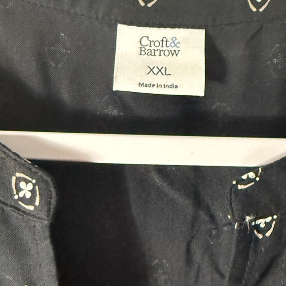 Croft & Barrow Sleeveless black Print Blouse - Picture 4 of 6